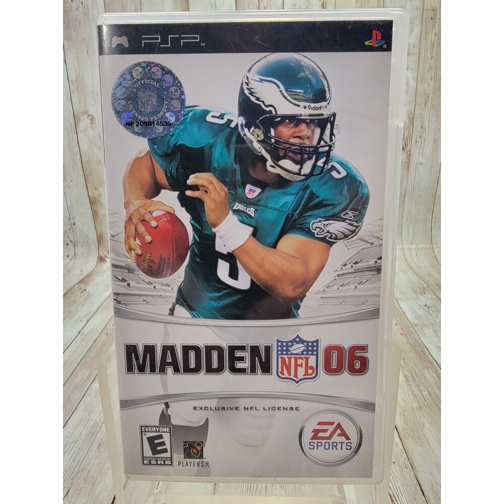 Madden 06 Sony PSP PlayStation Football McNabb Philadelphia Eagles - Complete